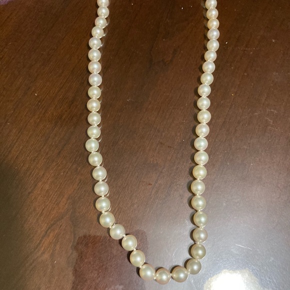 Pearl Jewelry - Pearl 16 inch ivory Pearl Jewelry - Pearl 16 inch ivory